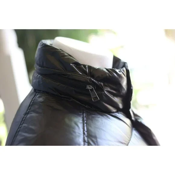 $1,790 Moncler Ever Puffer Down Jacket Nylon Black Size 1/Small MINT